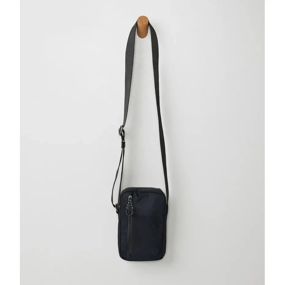 Vuori All Around Crossbody - Image 2