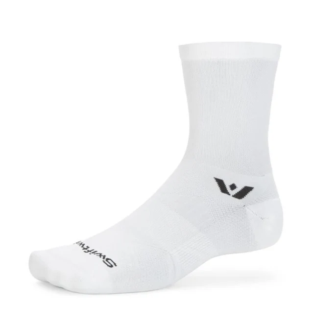 Swiftwick Aspire Mid Crew - Image 4