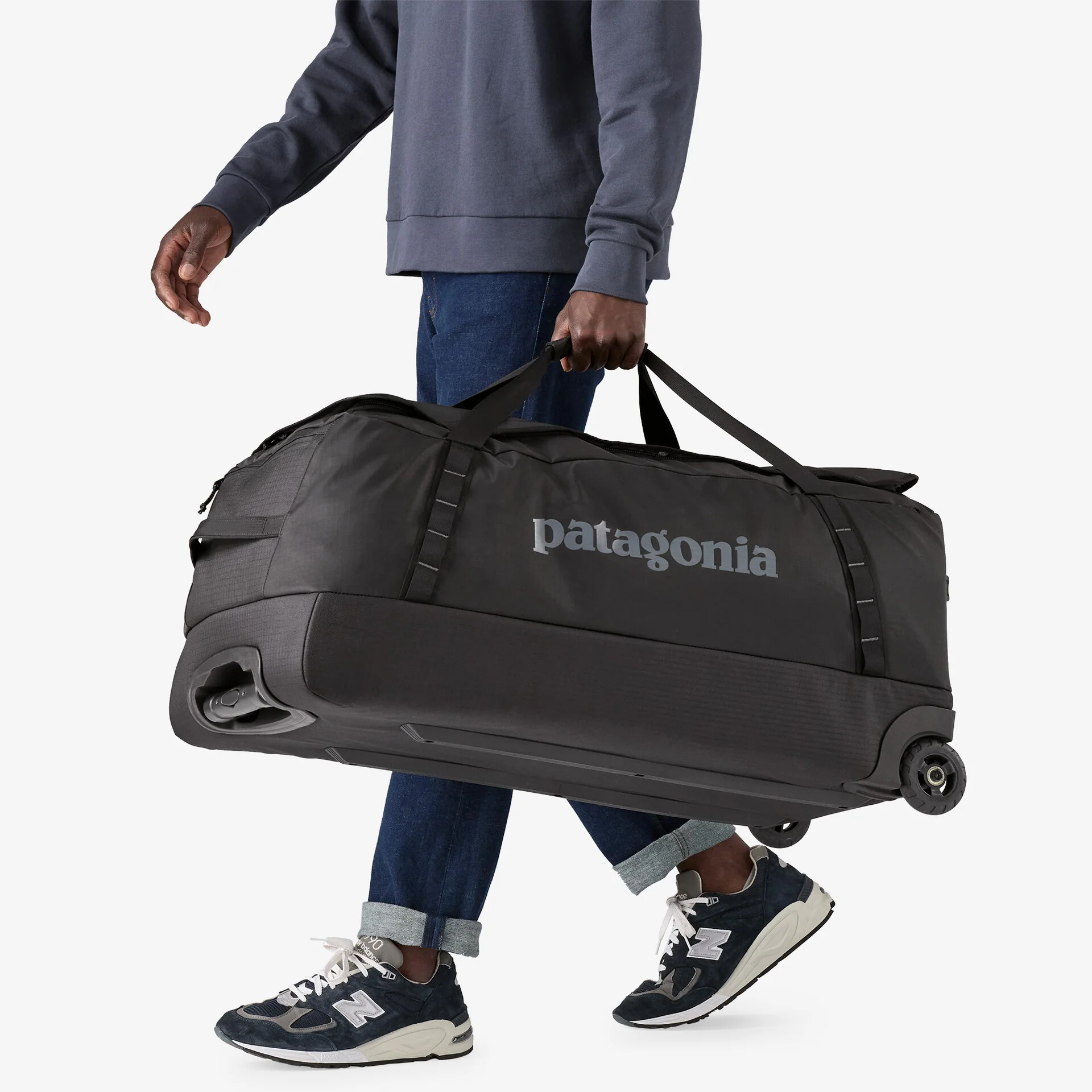 Patagonia Black Hole Wheeled Duffel Bag 100L - Image 3
