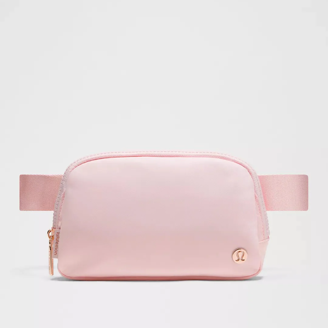 Lululemon Everywhere Belt Bag 1L - Image 5