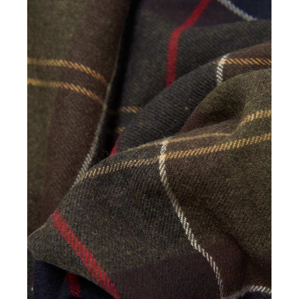 Barbour Hailes Tartan Wrap - Image 3