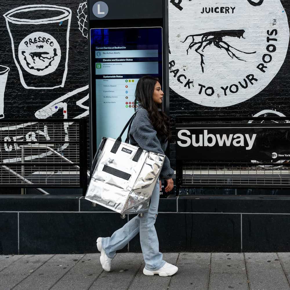 Hulken Rolling Bag - Image 10