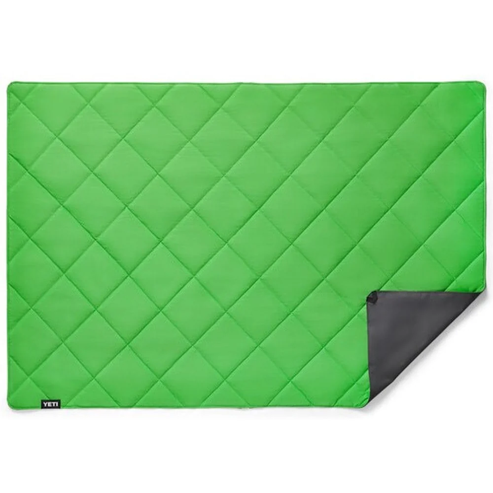 YETI Lowlands Outdoor Blanket - Image 6