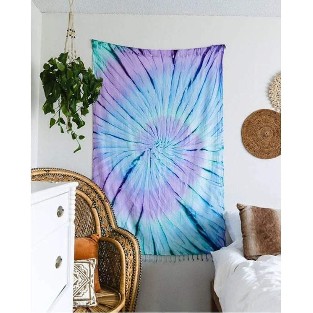 Luna Tie Dye Towel - Image 2