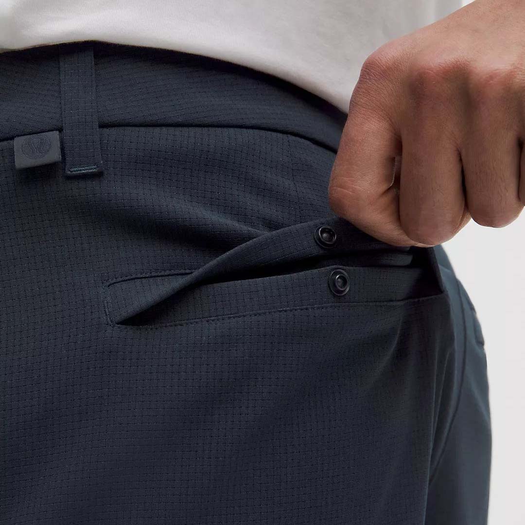 Lululemon Men's ABC Classic Fit Shorts - 7" - Image 5