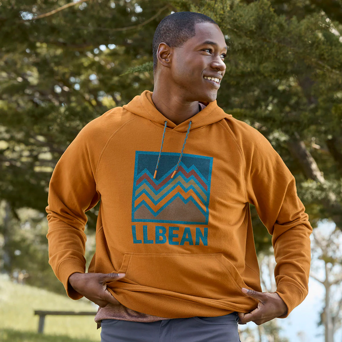 L.L Bean's Men's Camp Hoodie - Image 6