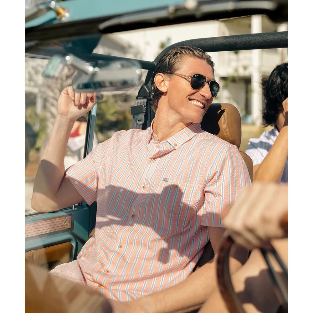 Southern Shirt Men's Boardwalk Seersucker Baja Shirt - Image 4