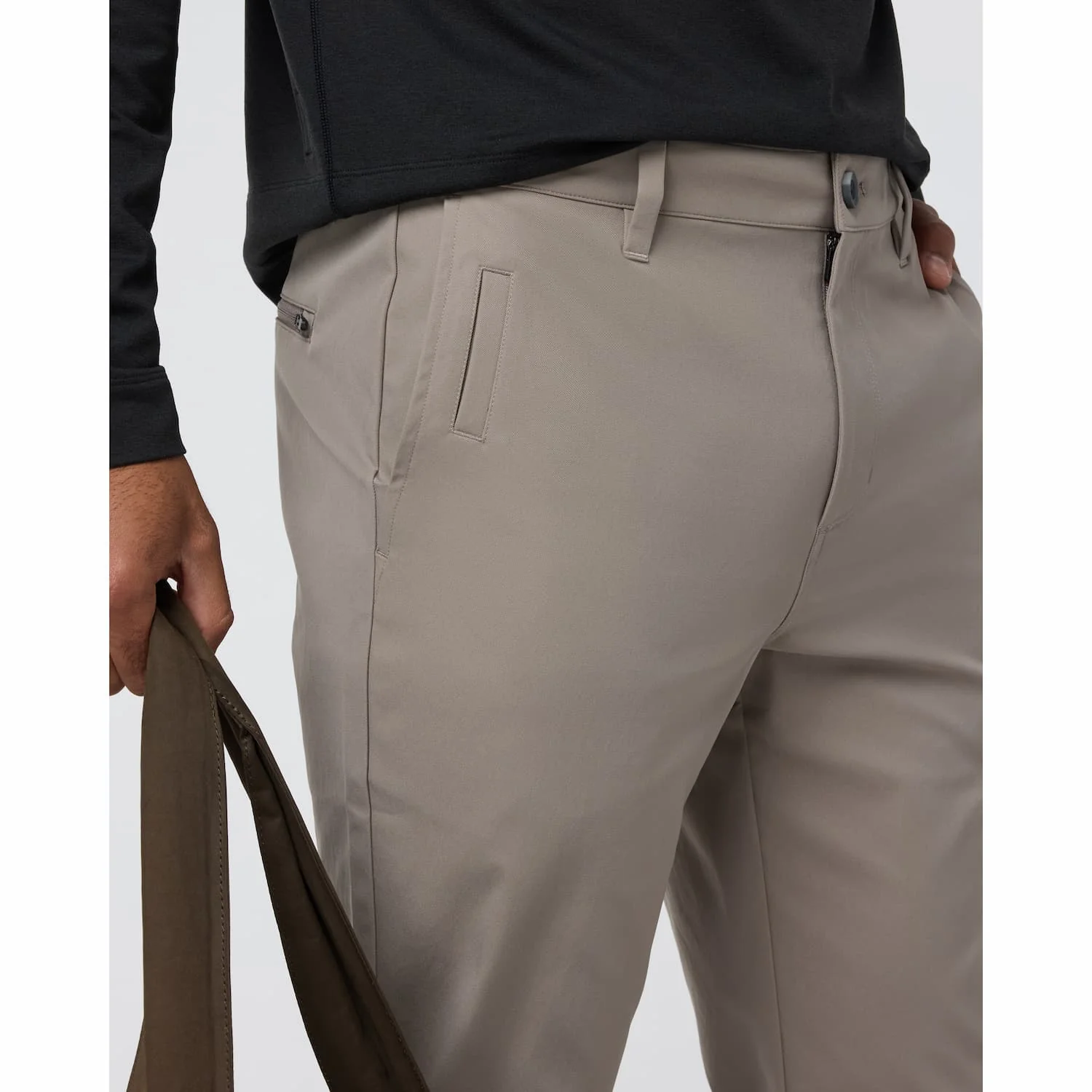 Vuori Men's Cascade Chino - Slim 30" - Image 5