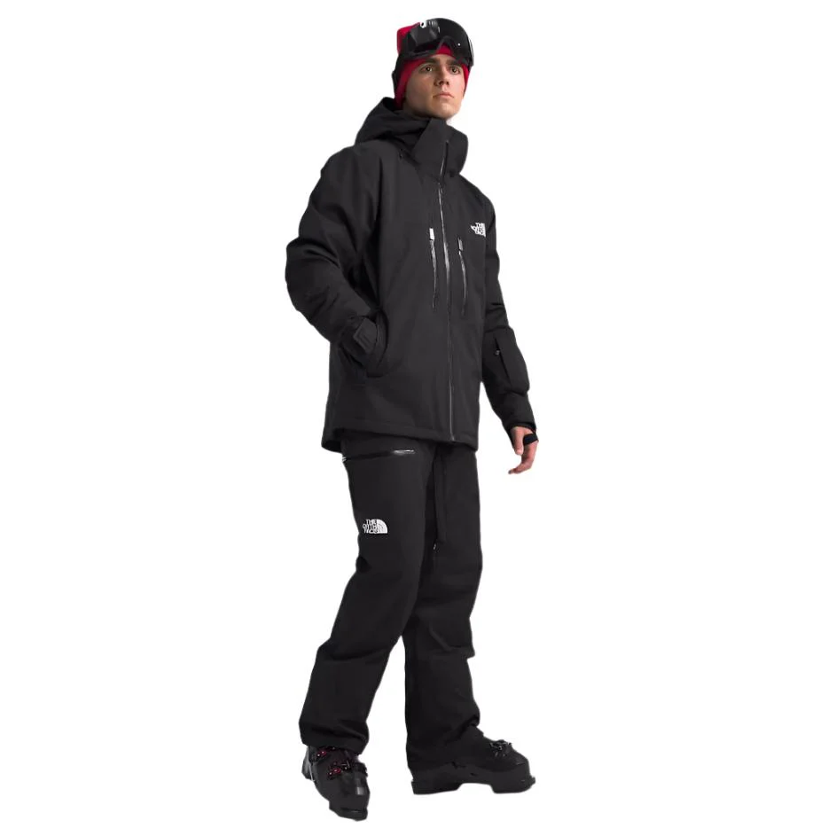 The North Face Men's Chakal Pant - Short 30" - Image 10