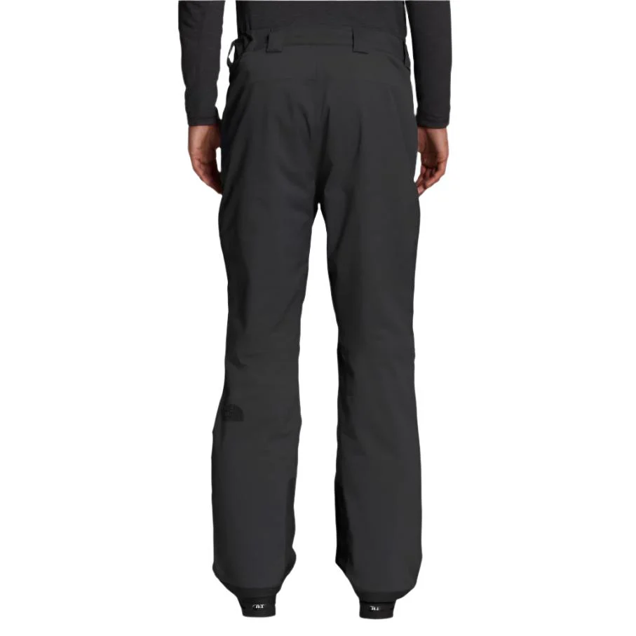 The North Face Men's Chakal Pant - Short 30" - Image 13