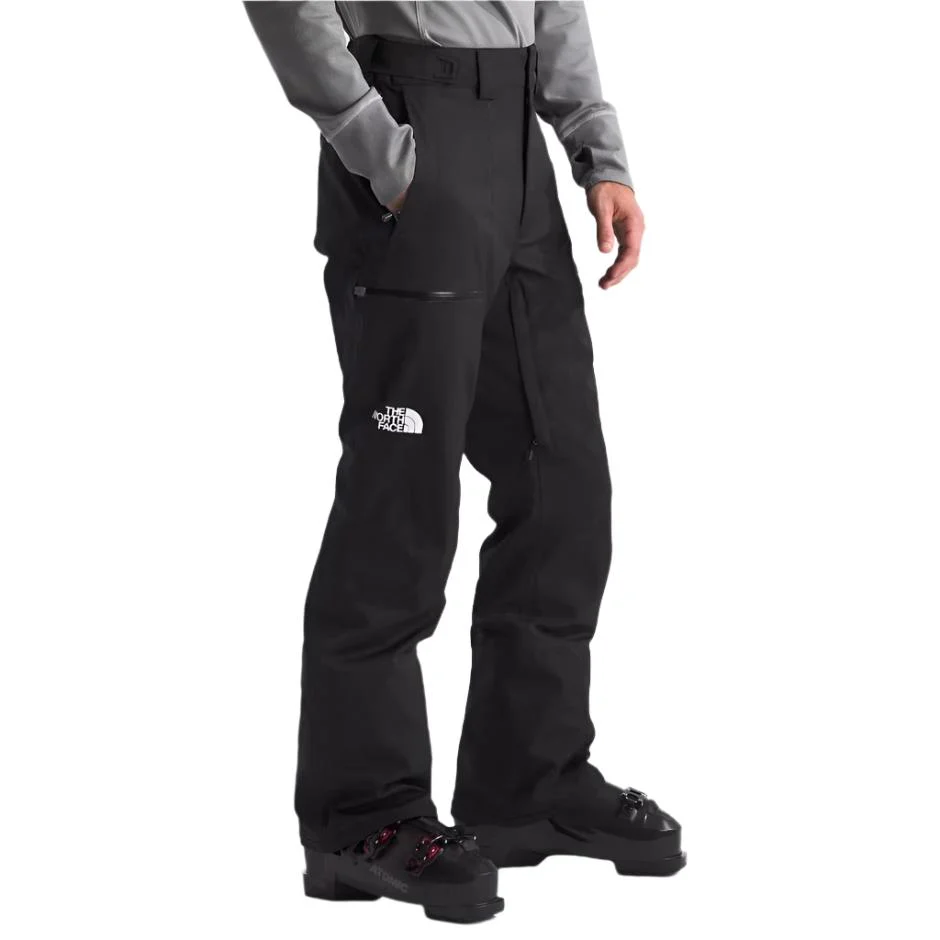 The North Face Men's Chakal Pant - Short 30" - Image 7