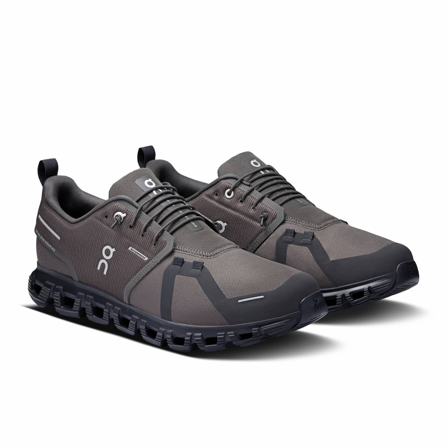 On Men's Cloud 6 Waterproof Shoes - Image 17
