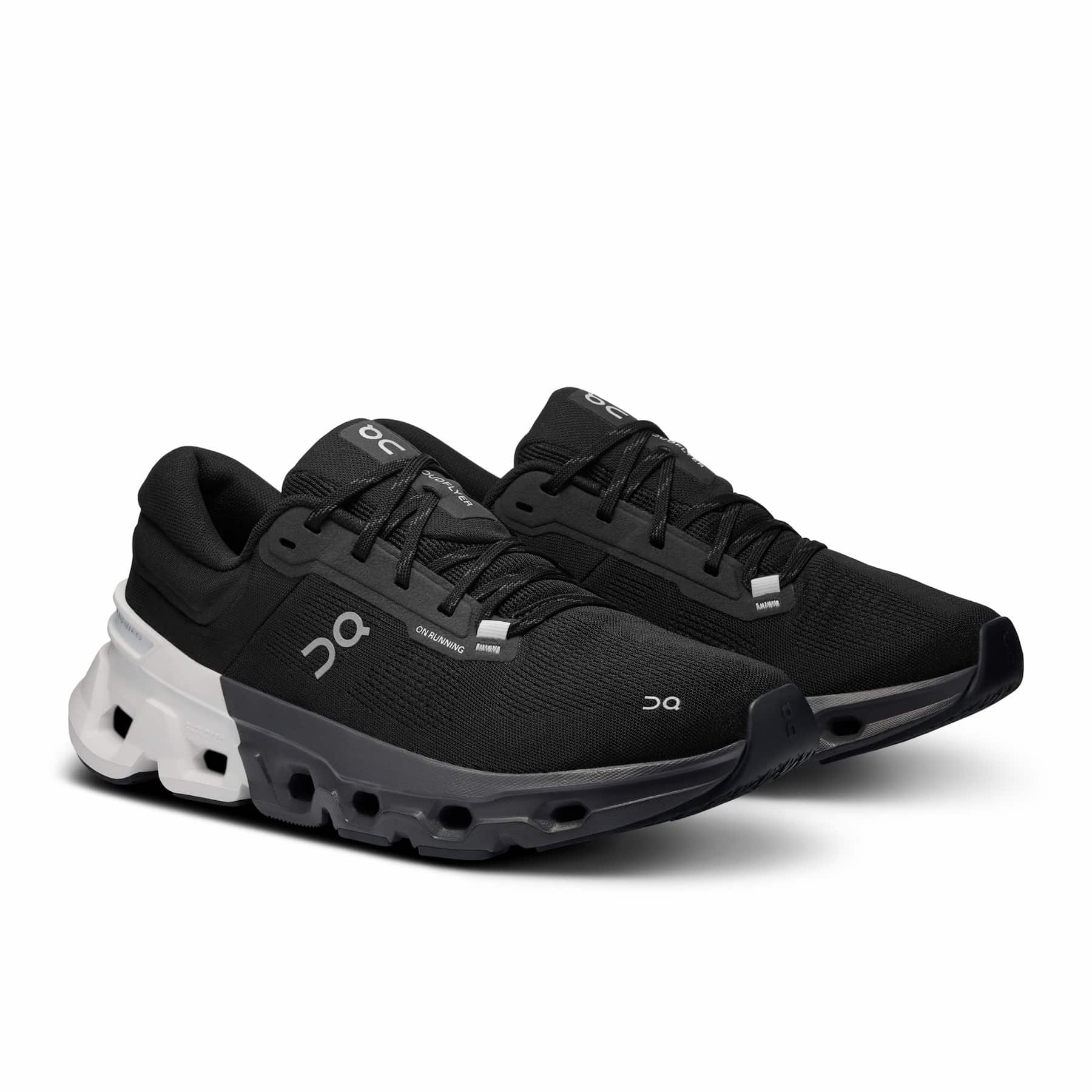 On Men's Cloudflyer 5 Running Shoes - Image 3
