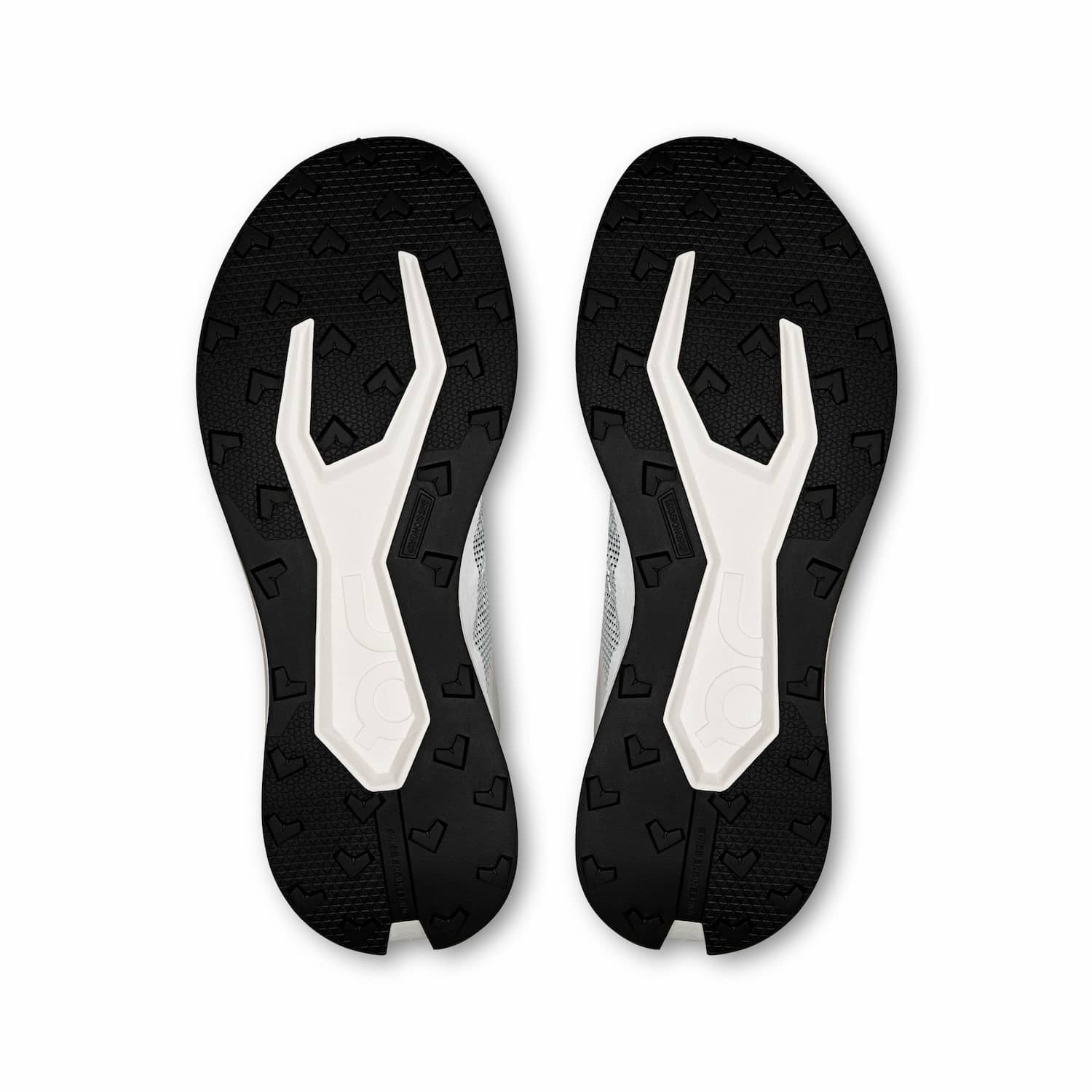 On Men's Cloudultra 3 Trail Running Shoes - Image 14