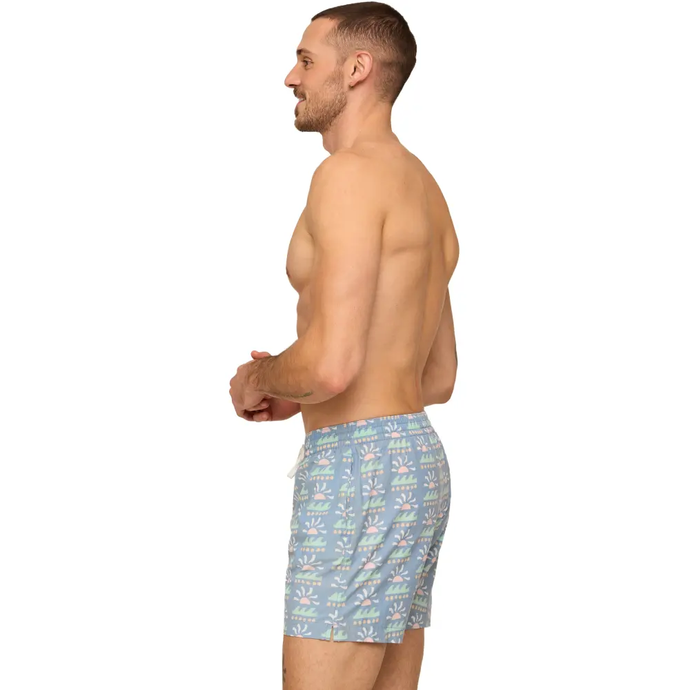 Chubbies Men's Easygoers LIned Swim Trunks - 5.5" inseam - Image 7