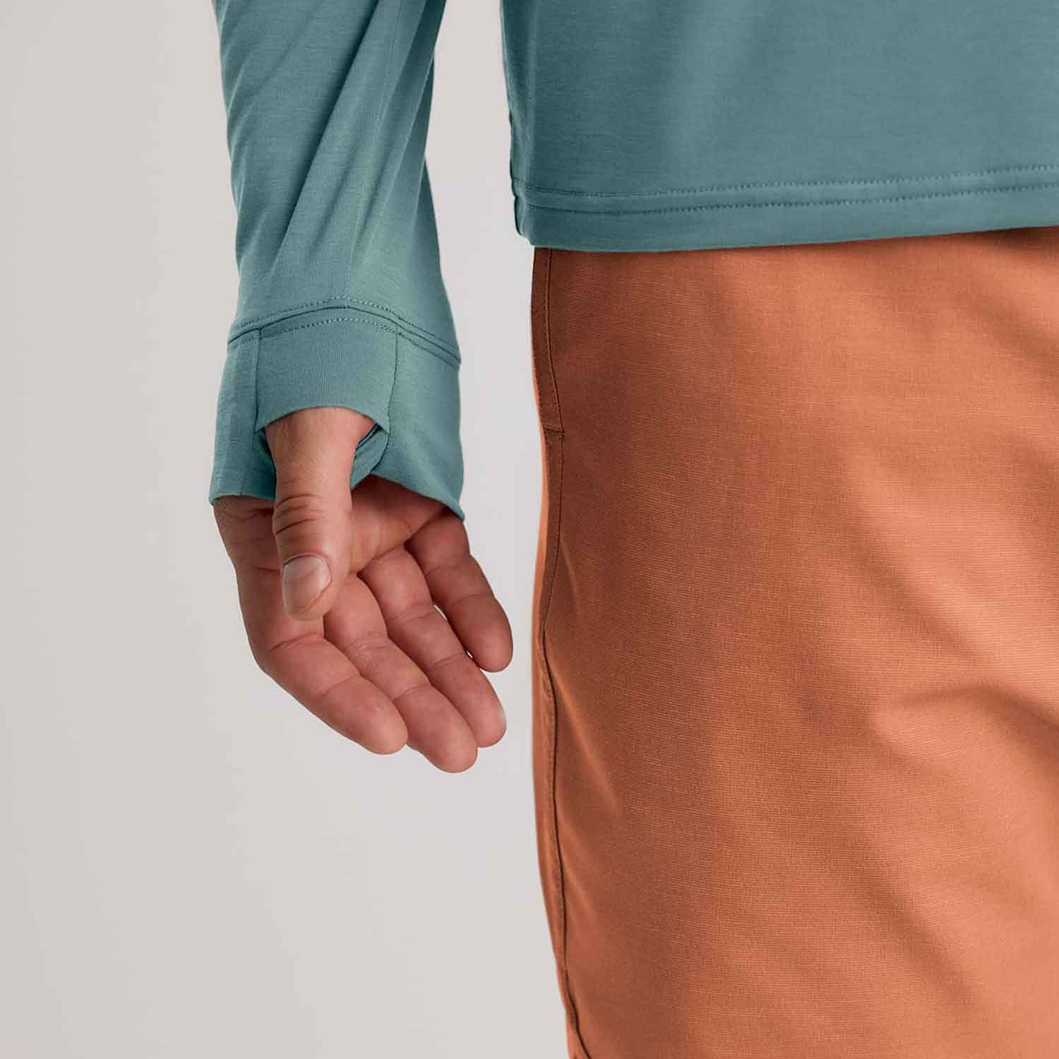 Free Fly Men's Elevate Lightweight Hoodie - Image 12