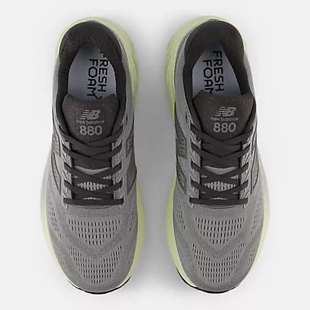 New Balance Men's Fresh Foam X 880V15 - Image 5