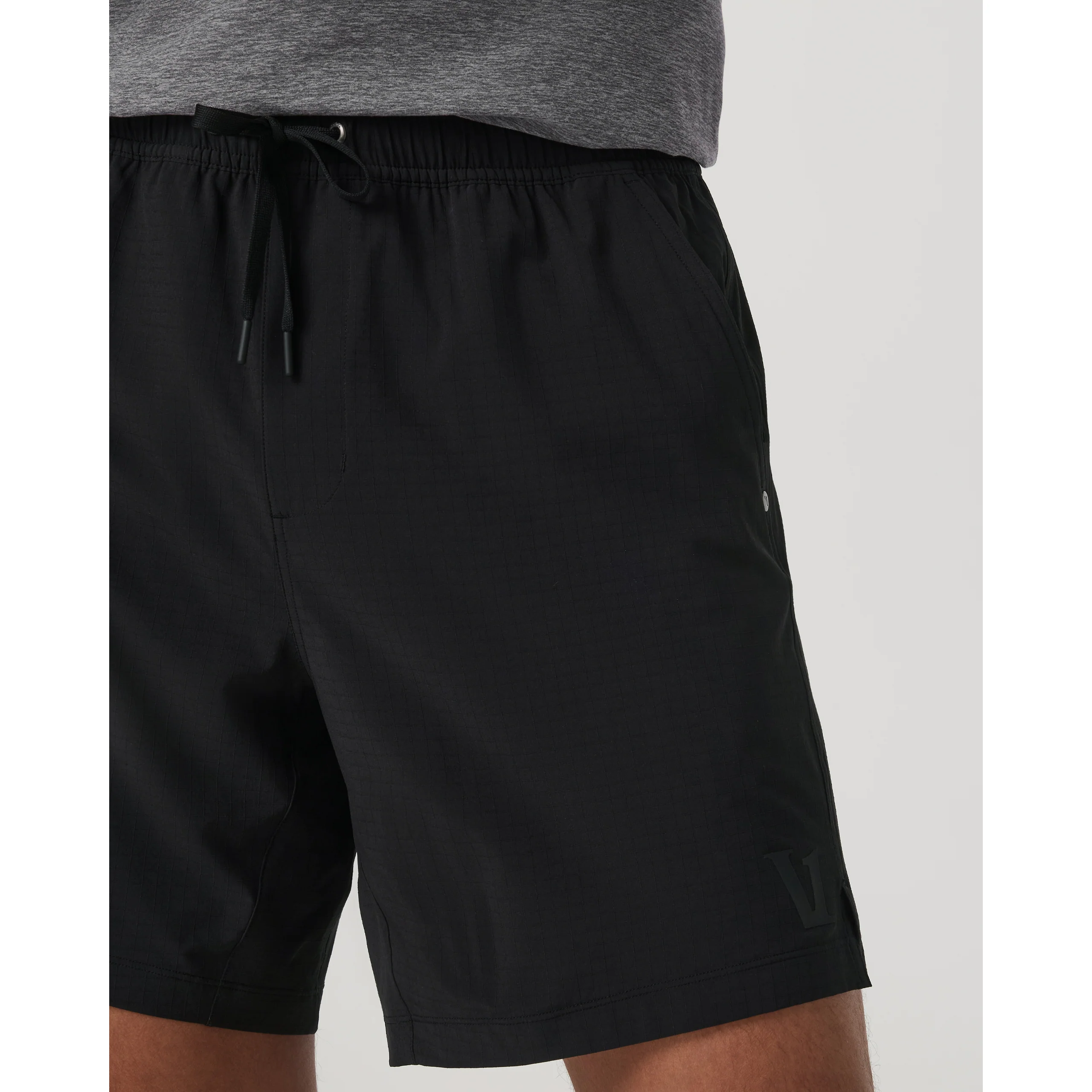 Vuori Men's Hardkore Shorts - 7" - Image 5