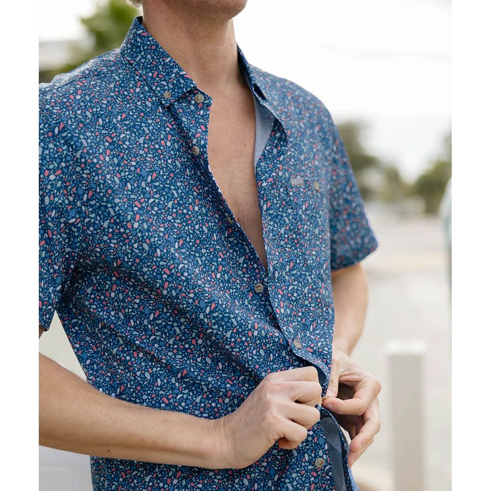 Southern Shirt Men's Legacy Pebble Baja Short Sleeve Shirt - Image 4