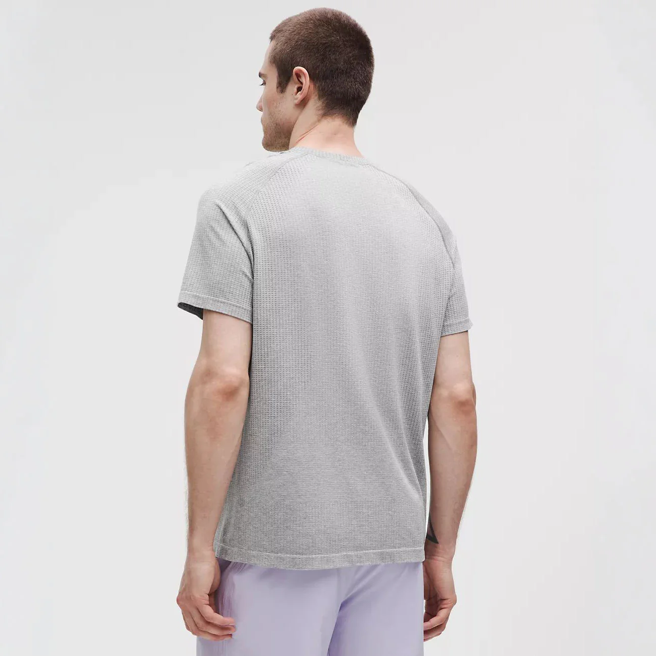 Lululemon Men's Metal Vent Tech Short Sleeve Shirt - Image 2