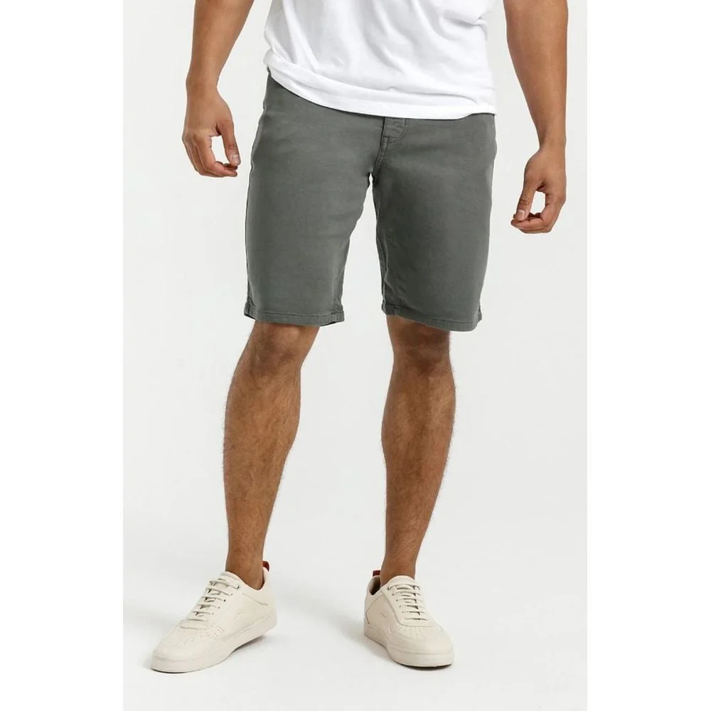 Men's No Sweat Relaxed Shorts - Image 2