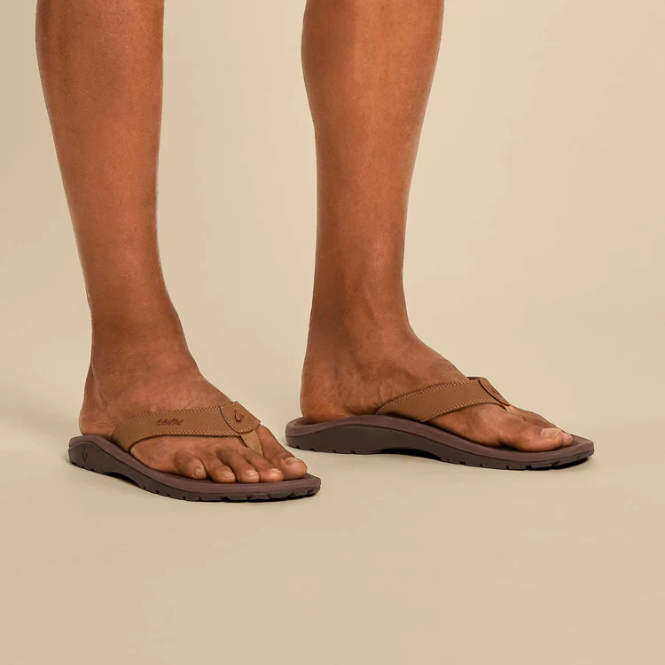 OluKai Men's Ohana Beach Sandals - Image 15
