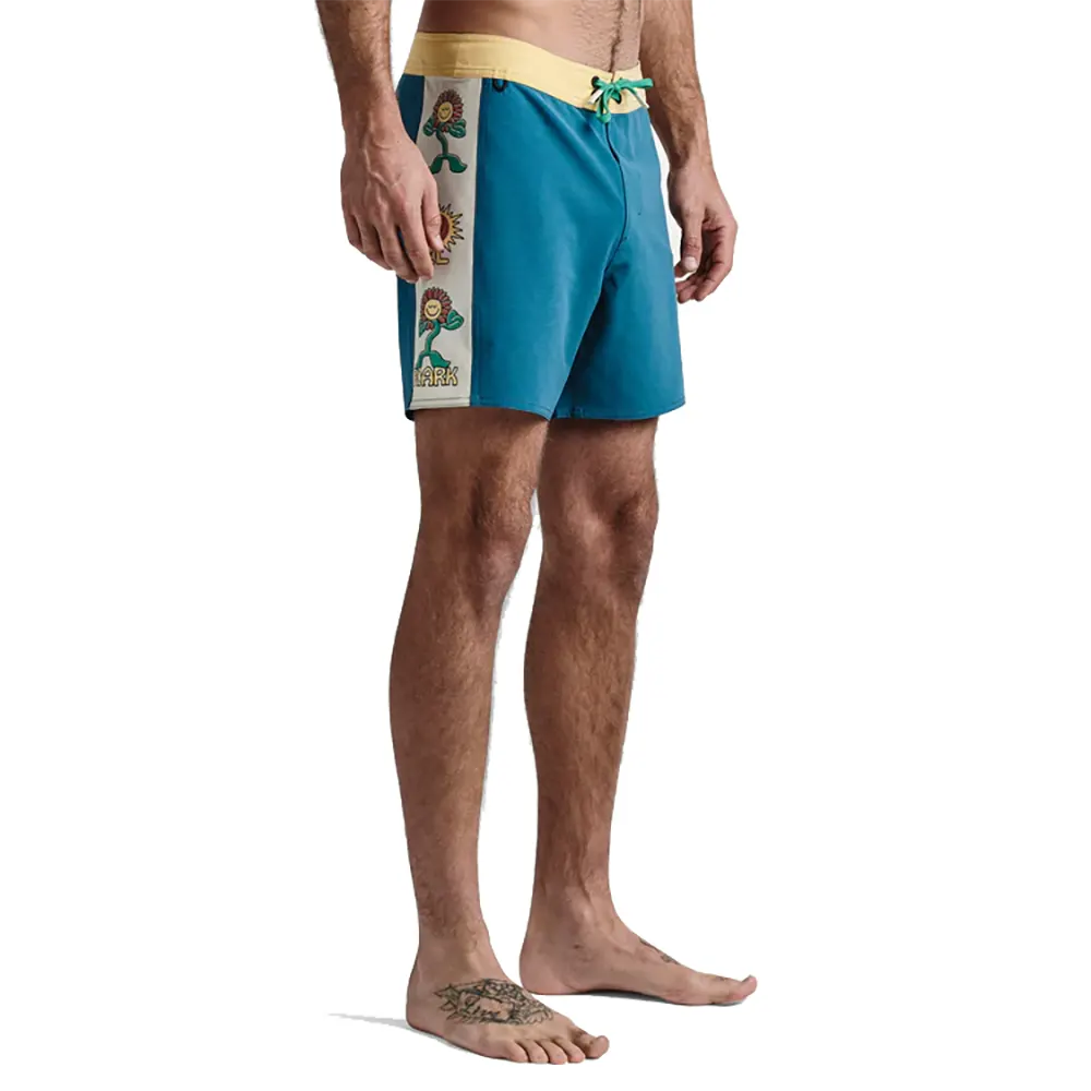 Roark Men's Passage Side Panel Boardshort - 16" Outseam - Image 7