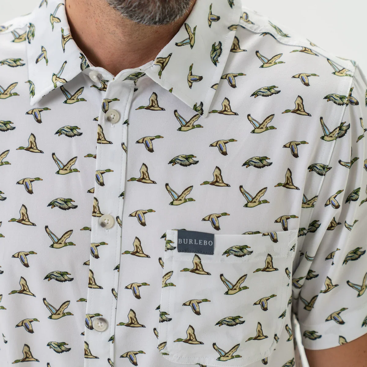 Burlebo's Men's Performance Short Sleeve Button Up Shirt - Image 2