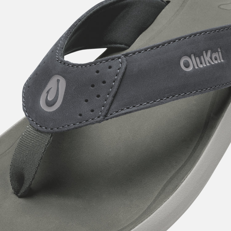 OluKai Men's Pili Sandal - Image 3