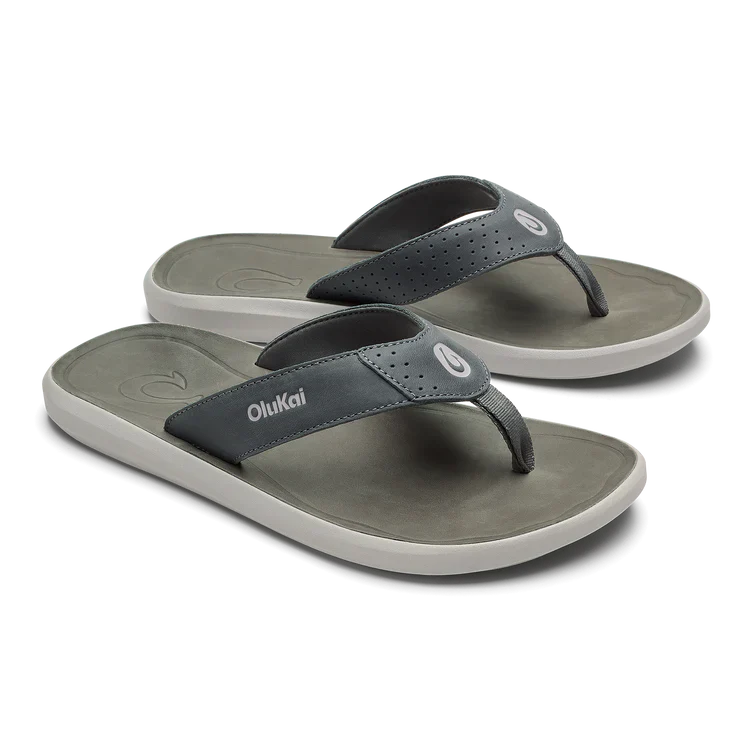 OluKai Men's Pili Sandal - Image 5