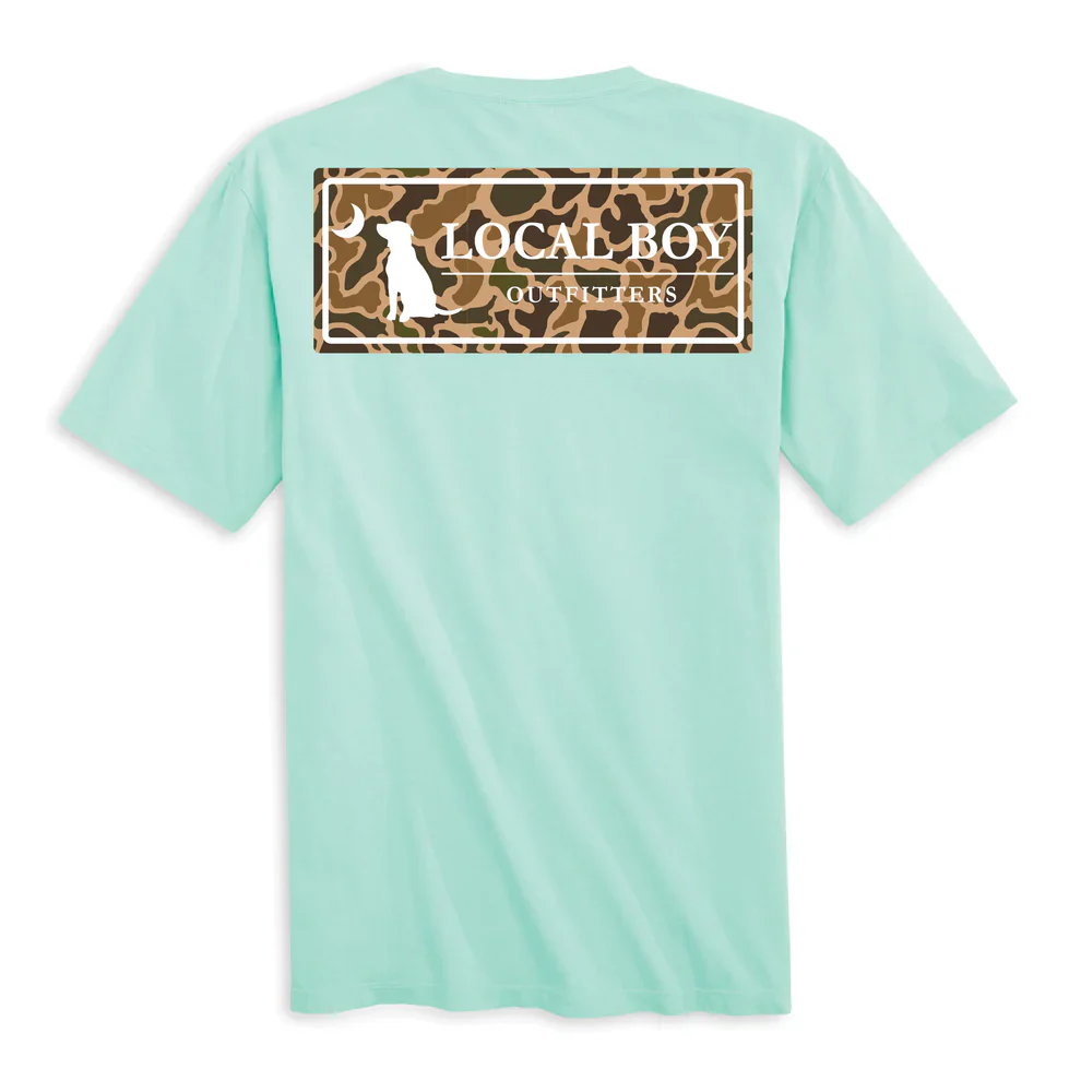 Local Boy Outfitters Men's Old School Plate Short Sleeve T-Shirt