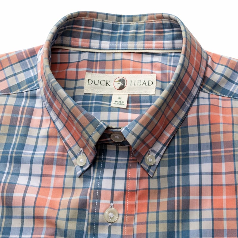 Duck Head Men's Short Sleeve Performance Poplin Shirt - Image 3