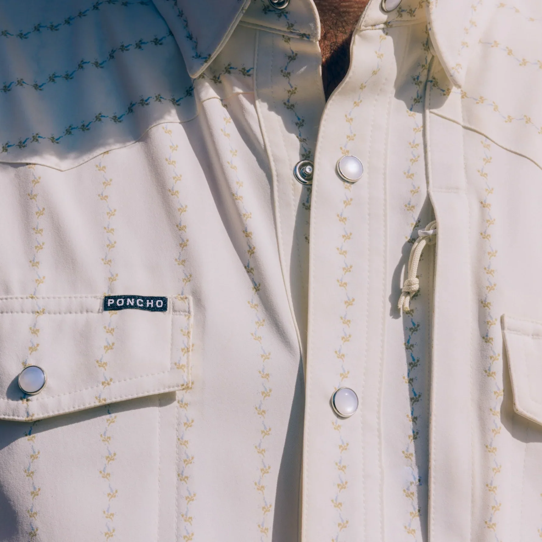 Poncho Men's Short Sleeve - The 1836 - Image 3