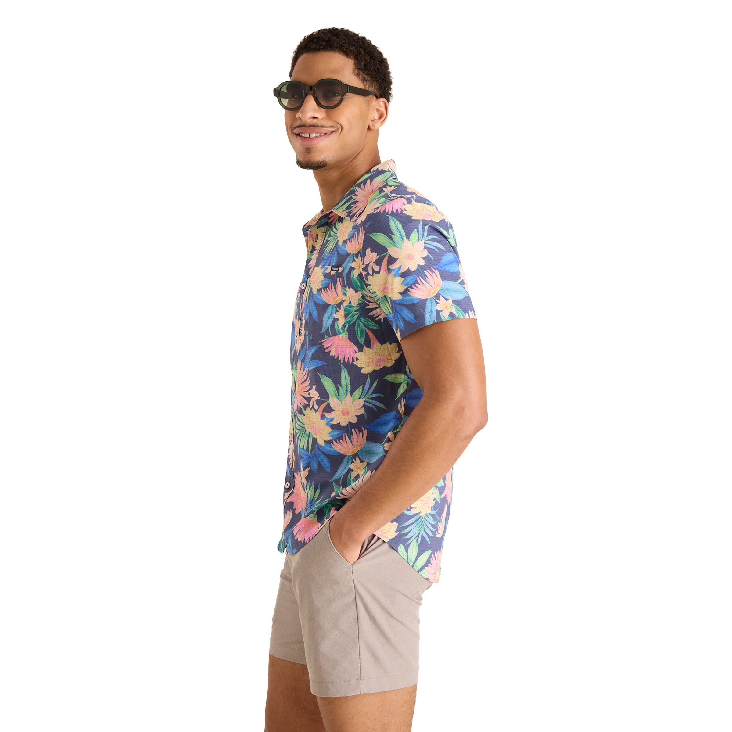 Chubbies Men's Big Bloomer Breezetech Button Up - Image 6