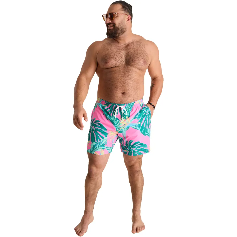 Chubbies Men's The Birds of Paradise Swim Trunks - 5.5" inseam - Image 5