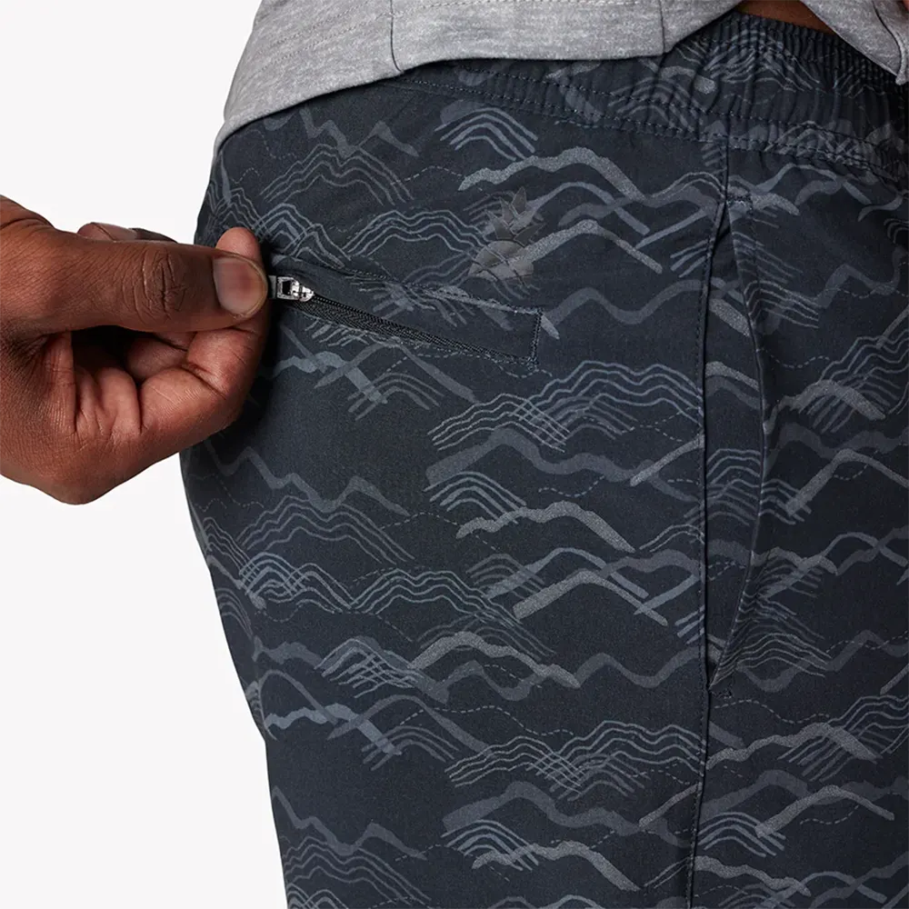 Chubbies Men's The Elevations Shorts - 5.5" Inseam - Image 4