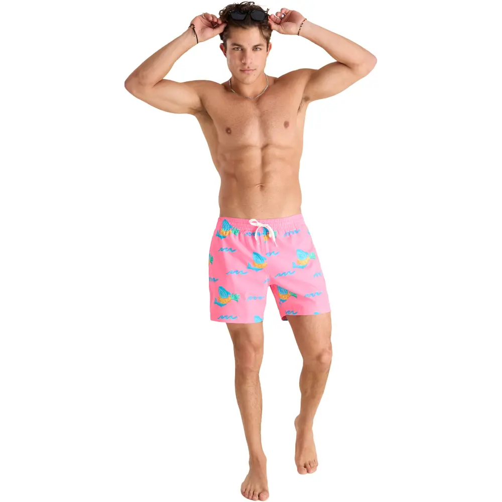 Chubbies Men's The Pineapple Floaters 5.5" inseam - Image 5