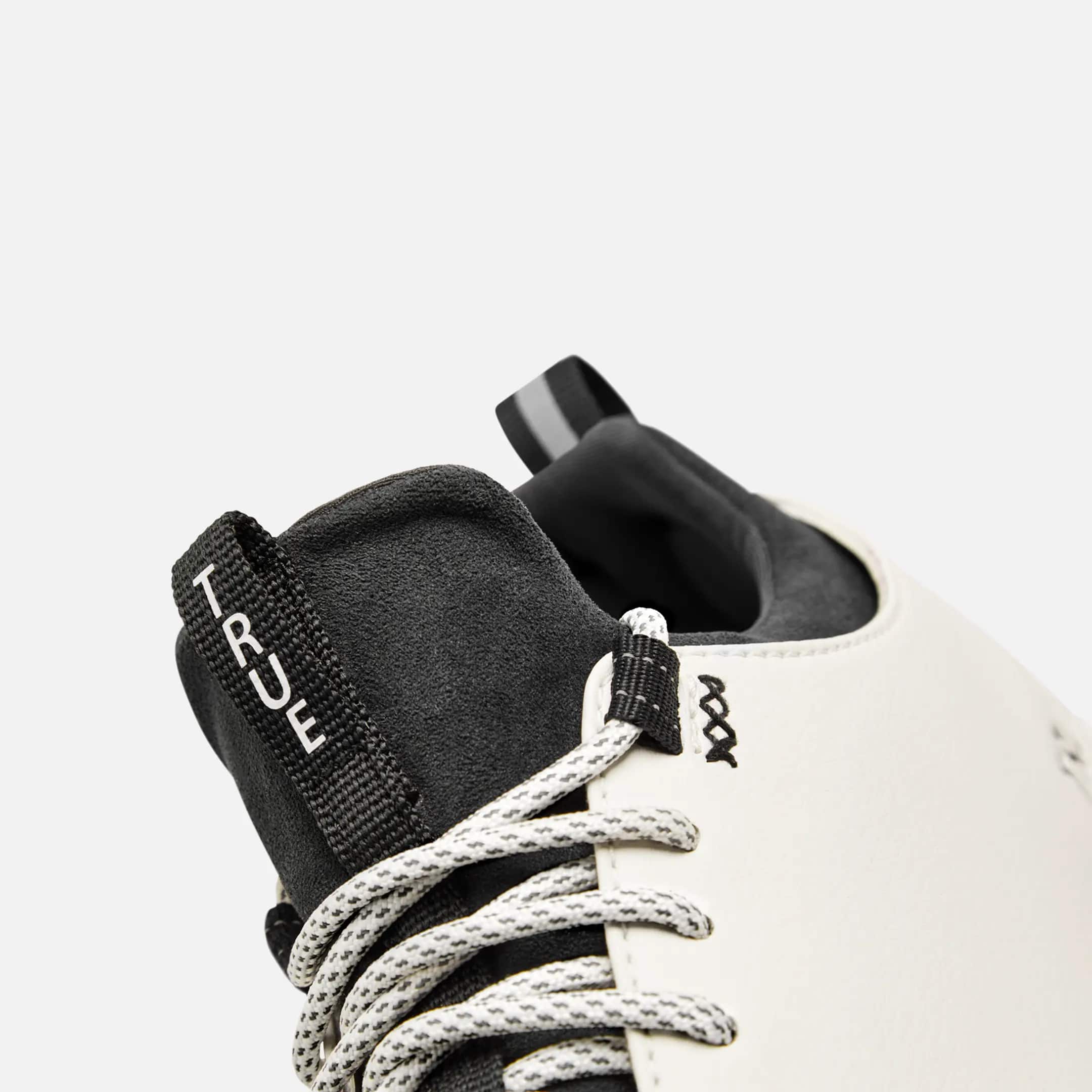TRUE Men's True Original 1.2 Golf Shoes - Image 4
