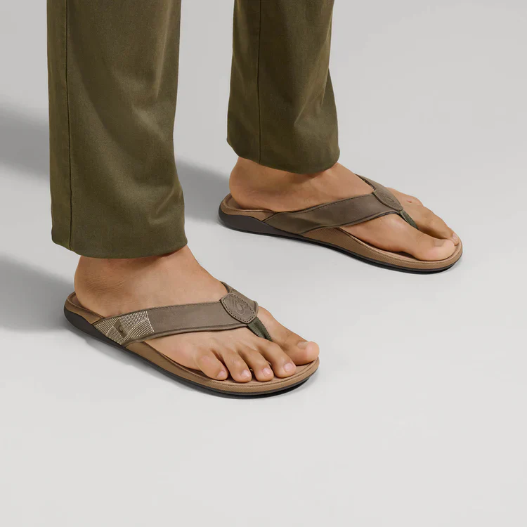 OluKai Men's Tuahine Sandals - Image 3