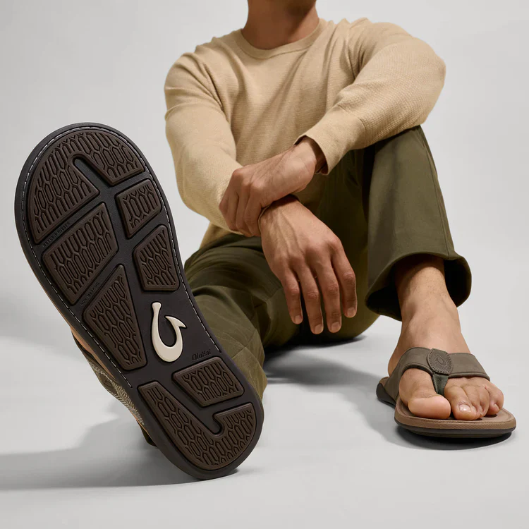 OluKai Men's Tuahine Sandals - Image 4