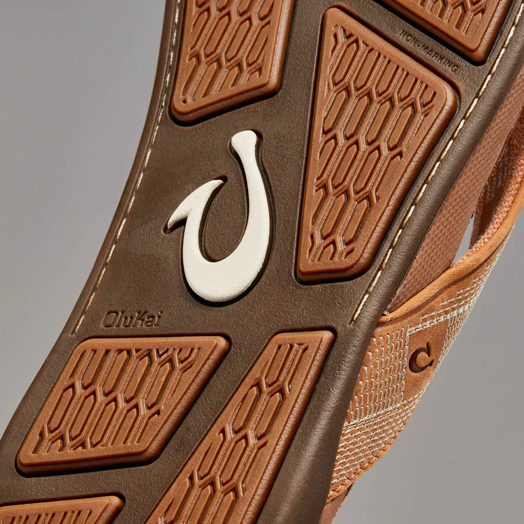 OluKai Men's Tuahine Sandals - Image 40