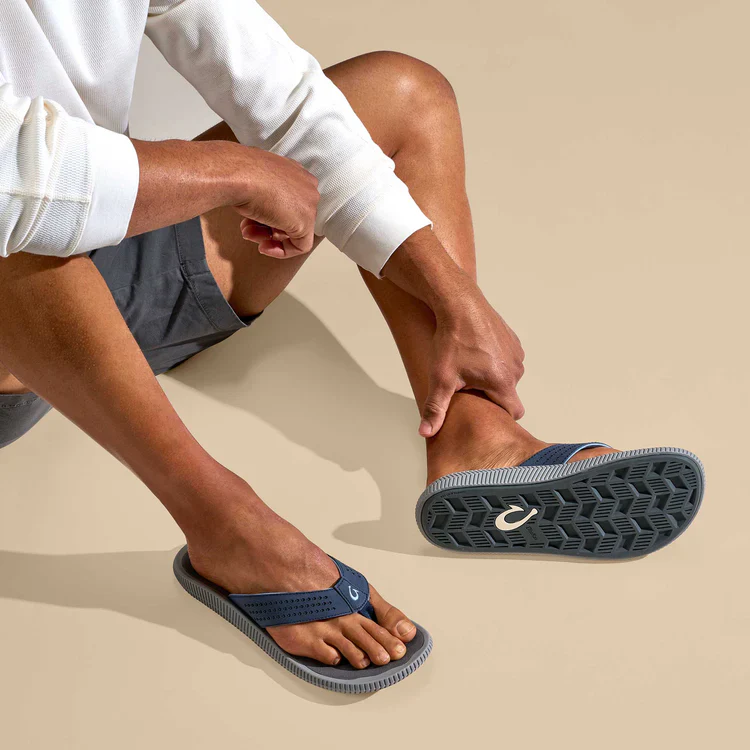 OluKai Men's Ulele Sandals - Image 23