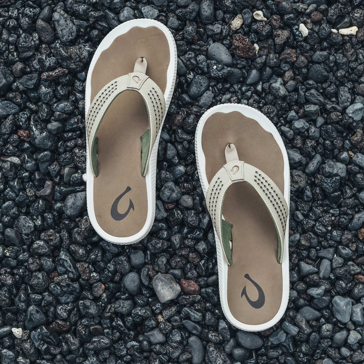 OluKai Men's Ulele Sandals - Image 31