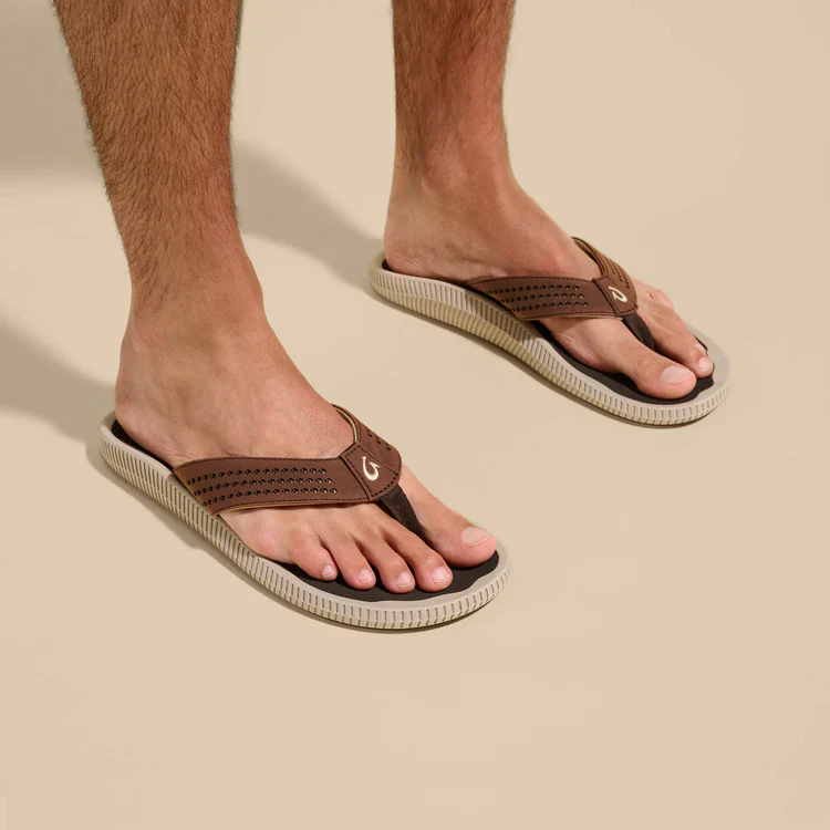OluKai Men's Ulele Sandals - Image 45