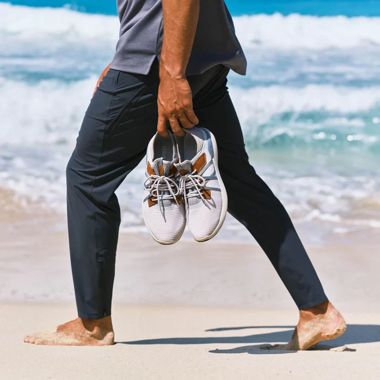 OluKai Men's Mio Lī Sneaker - Image 8