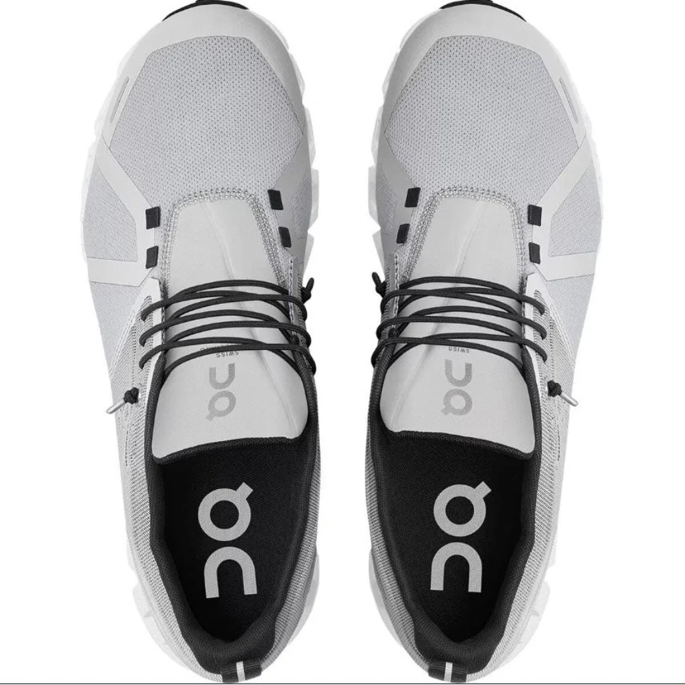 On Men's Cloud 5 Waterproof Shoes - Image 4