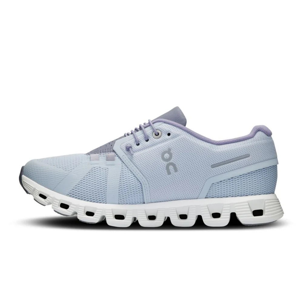 On Women's Cloud 5 Shoes - Image 12