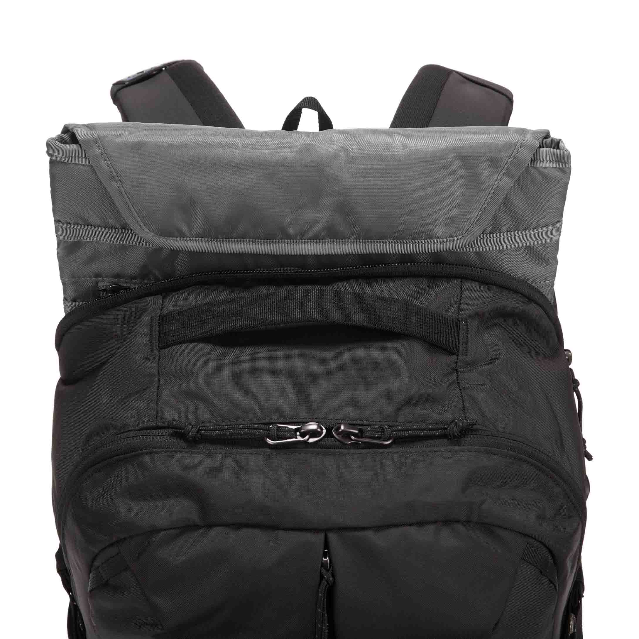 Patagonia Refugio Day Pack 26L - Image 5