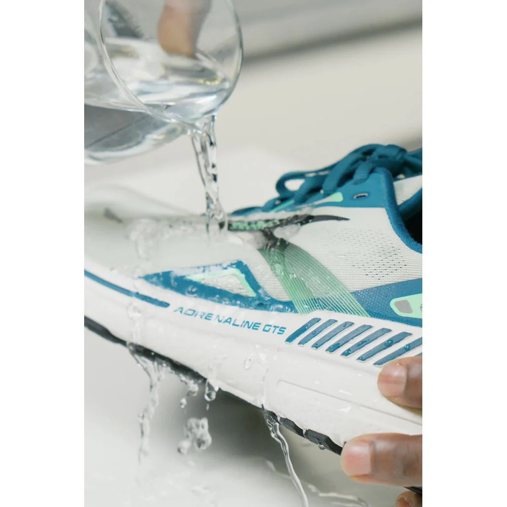 Jason Markk Repel Spray - Image 12