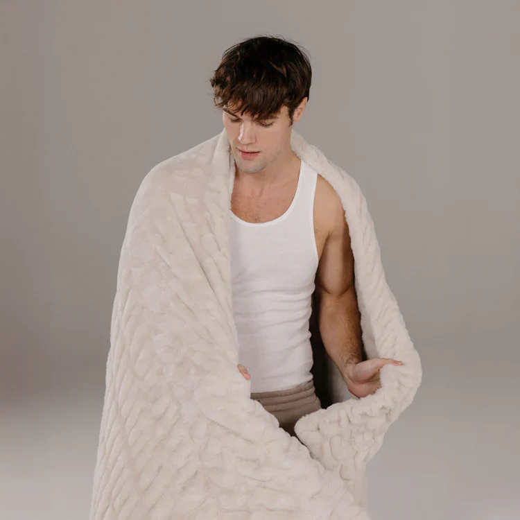 The Original Lola Blanket - Image 10